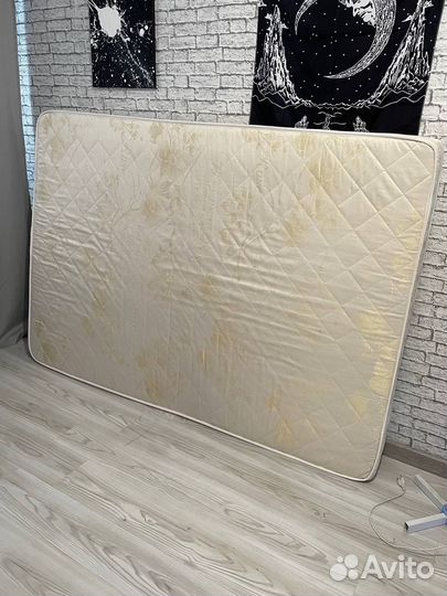 Матрас 140х200