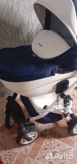 Коляска 3 в одном,зима-лето-автолюлька