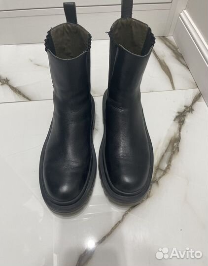 Ботинки zara