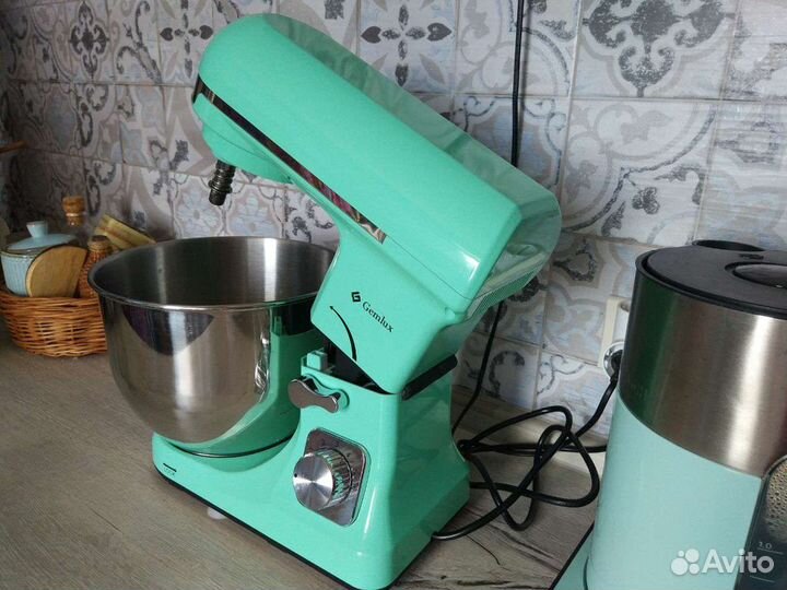 Миксер планетарный Gemlux GL-SM5.5TB