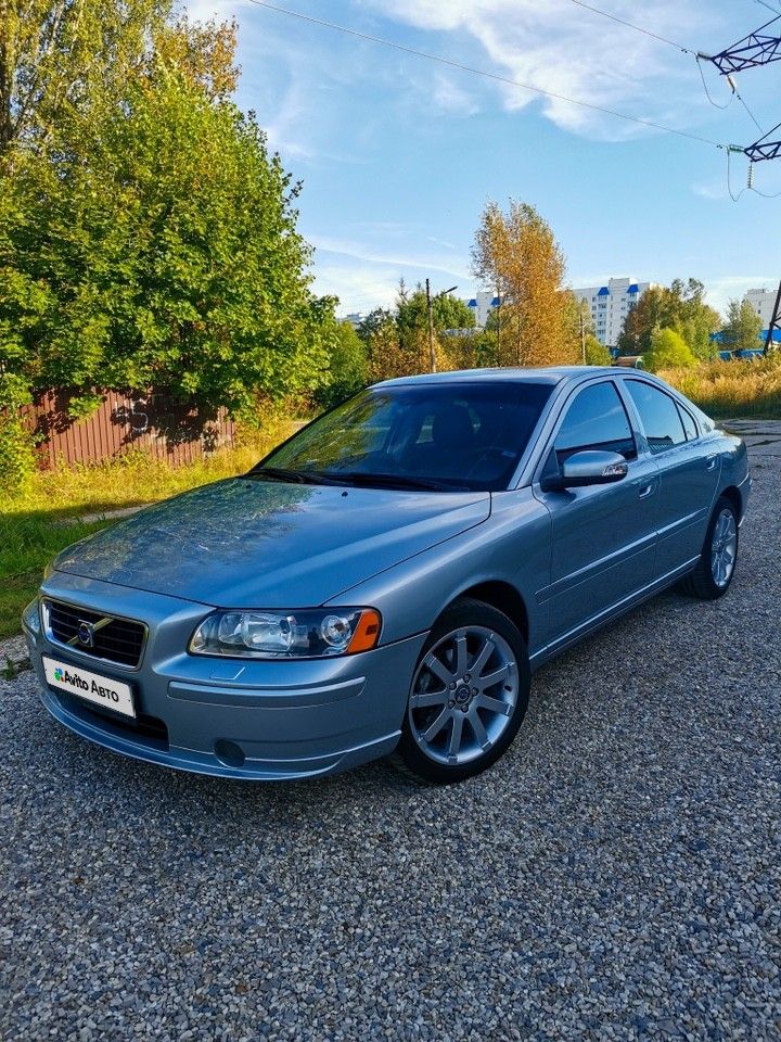 Volvo S60: фото владельца