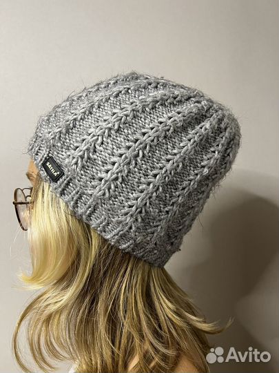 Шапка зимняя женская вязанная