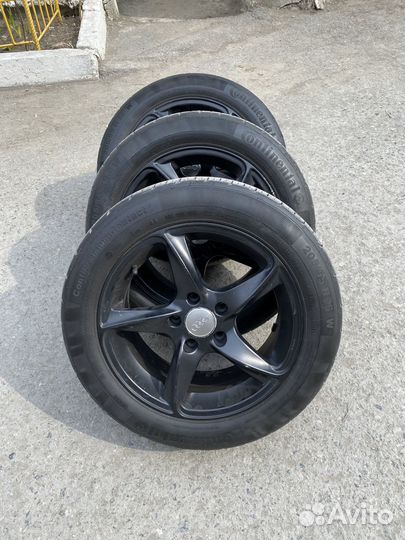 Комплект летних колес на audi (VAG)