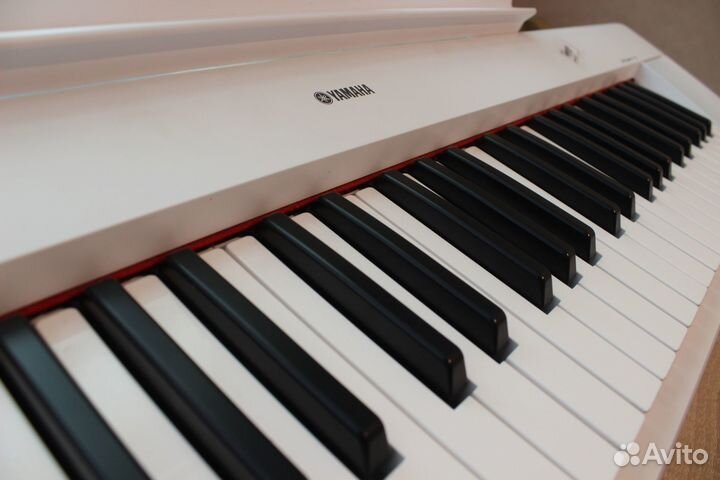 Цифровое пианино Yamaha NP-12 Piaggero