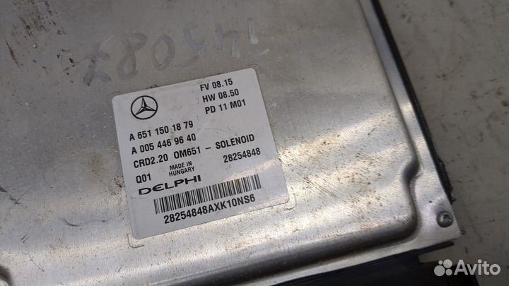 Блок управления двигателем Mercedes Vito W639, 2011