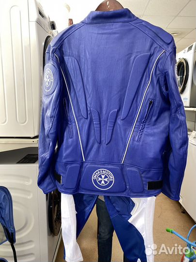 Мотокостюм