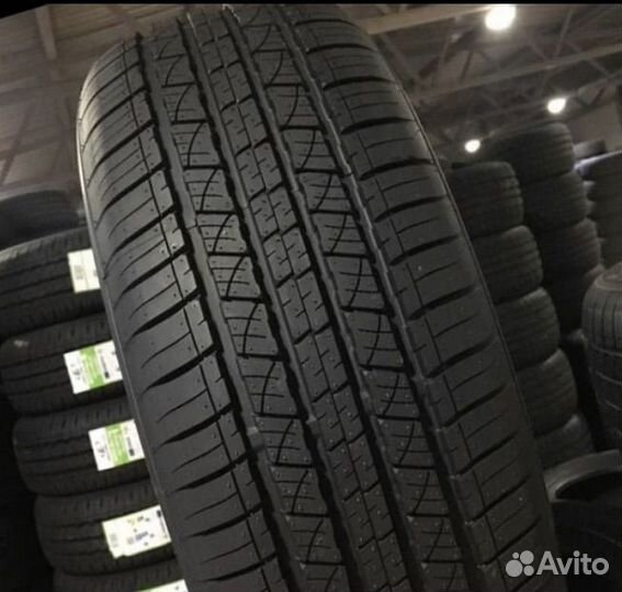 Sonix Prime UHP 08 215/55 R18 99V