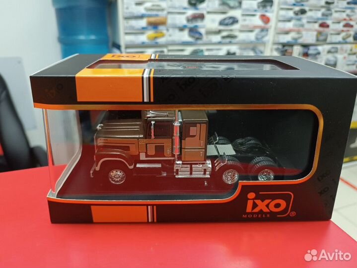 International Transtar 4300 - 1980 (brown), 1:43 I
