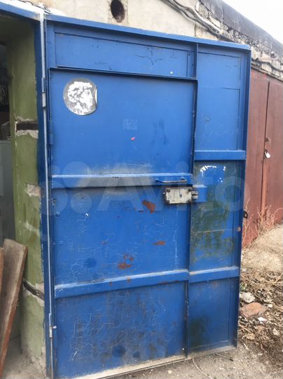 Гараж, > 30 м²