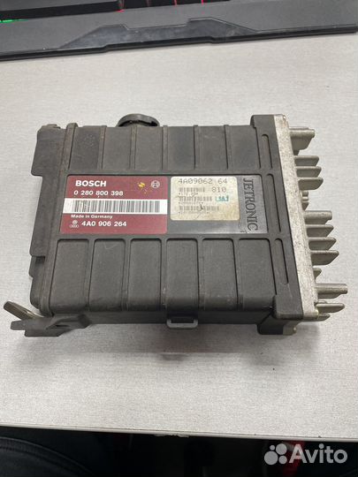 Эбу блок управления двигателем 4a0906264 audi