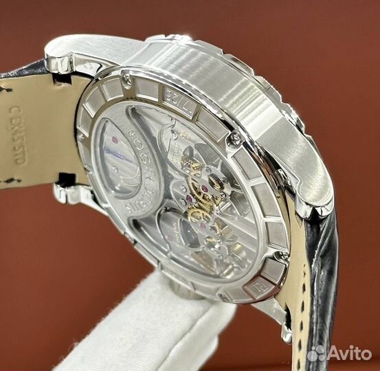 Часы Roger Dubuis Excalibur Double Tourbillon
