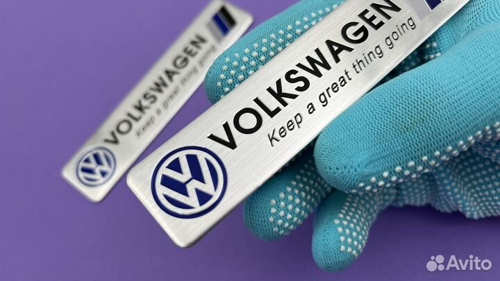 Наклейка 2 шт Volkswagen эмблема надпись Фолькс