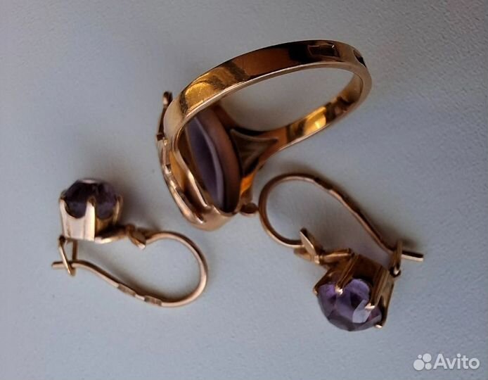 Золотые серьги и перстень СССР