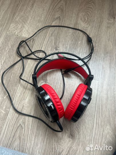Продам игровые наушники без микрофона