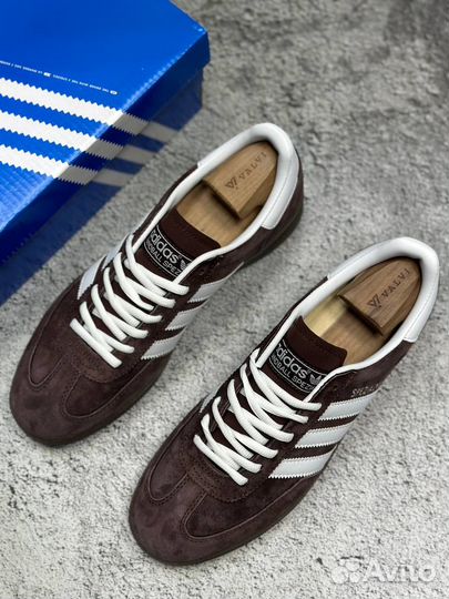 Кроссовки adidas spezial new