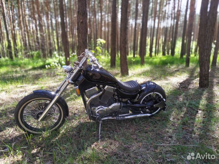 Suzuki Intruder VS 1400