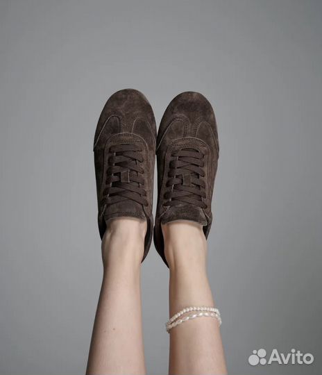 Замшевые кеды женские
