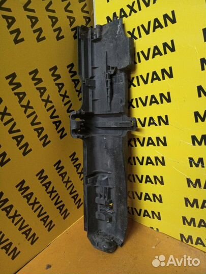 Кронштейн радиатора левый Bmw 3-Series E90 N47D20