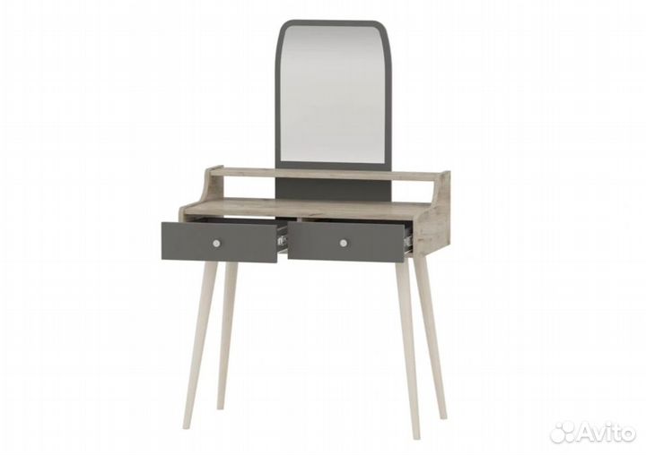 Трюмо с зеркалом,стол туалетный