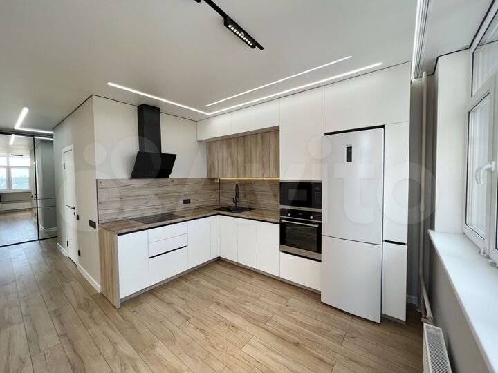 2-к. квартира, 57 м², 12/19 эт.