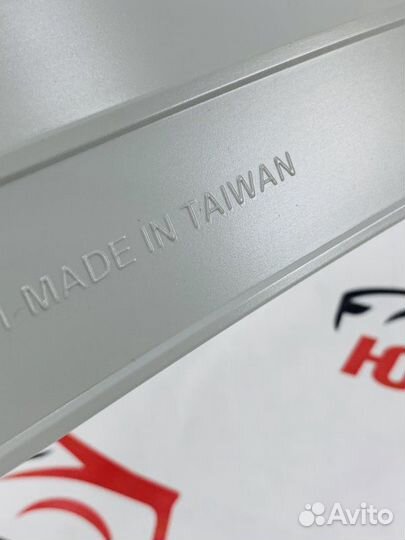 Спойлер на заднее стекло Mercedes E W212 Тайвань