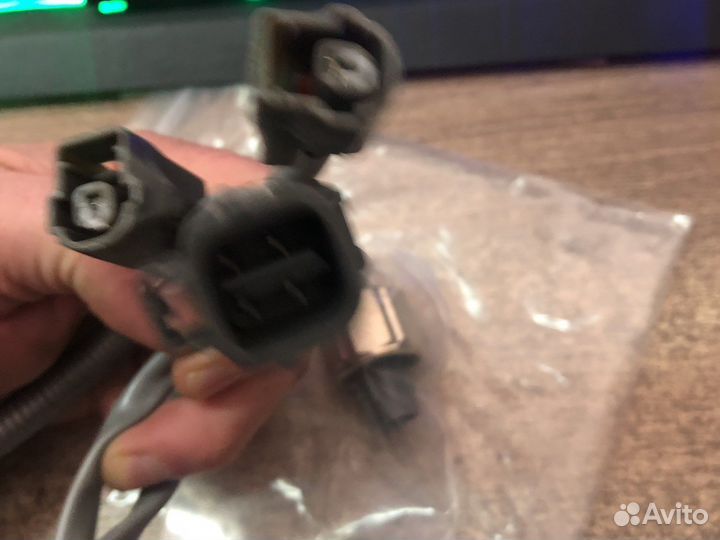 Датчик детонации проводка Toyota 89615-12090