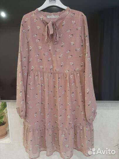 Платье для девочки 140 см