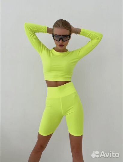 Спортивный комплект женский