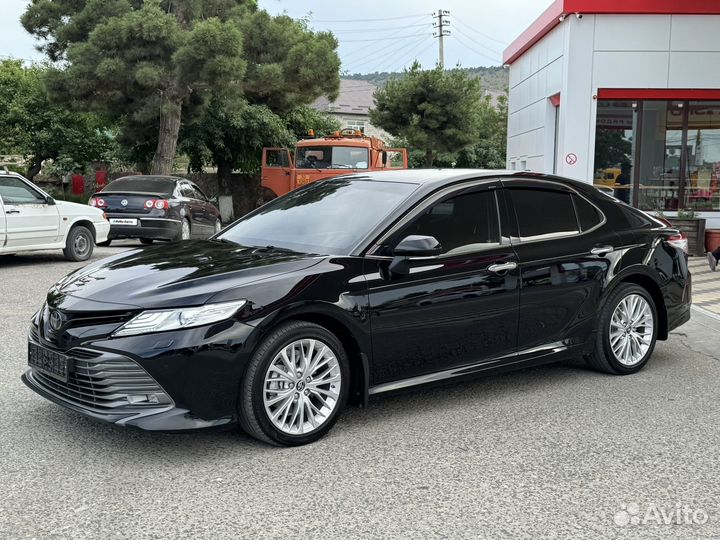 Toyota Camry 2.5 AT, 2019, 155 000 км