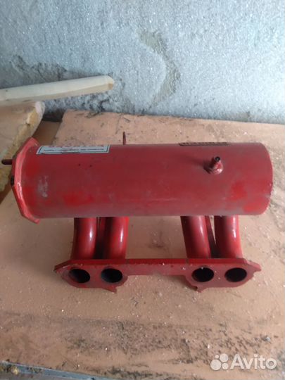 Спортивный впускной коллектор стингер