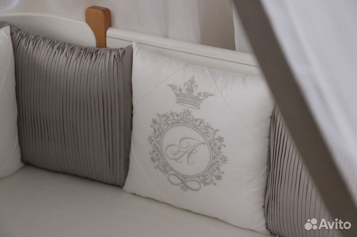 Бортики в детскую кроватку