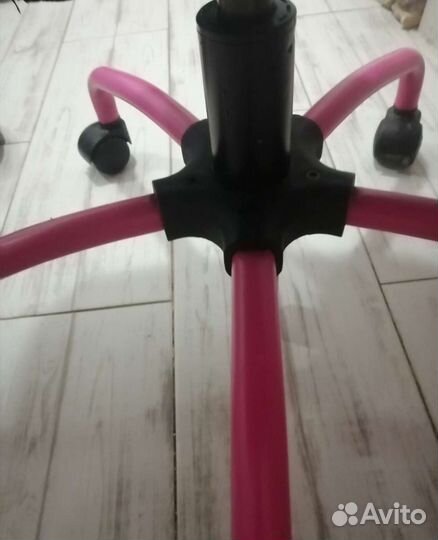 Детское компьютерное кресло бу мало Икея