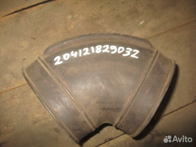 Патрубок воздушного фильтра MAN 81963050076