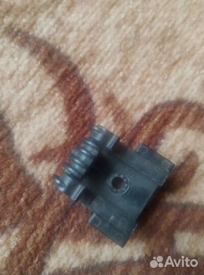 Держатель заднего дивана гранта