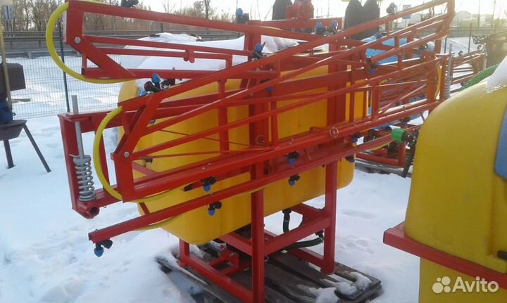 Польский опрыскиватель