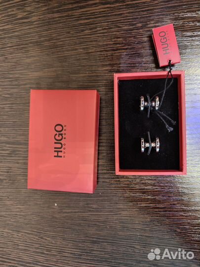 Запонки hugo boss