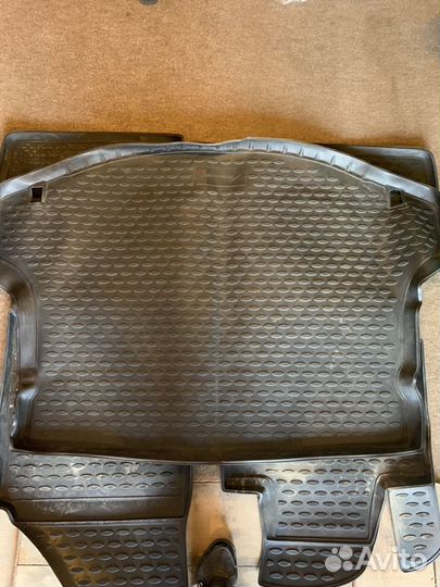 Коврики для автомобиля