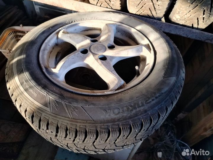 Hankook Winter iPike RS2