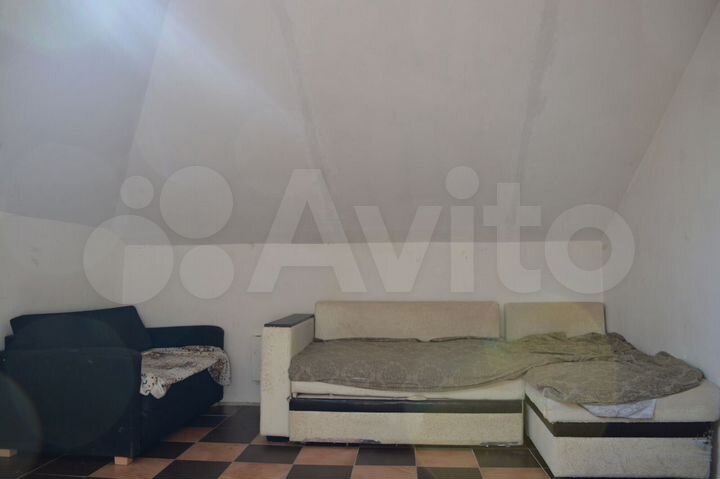 Комната 18 м² в 2-к., 2/3 эт.