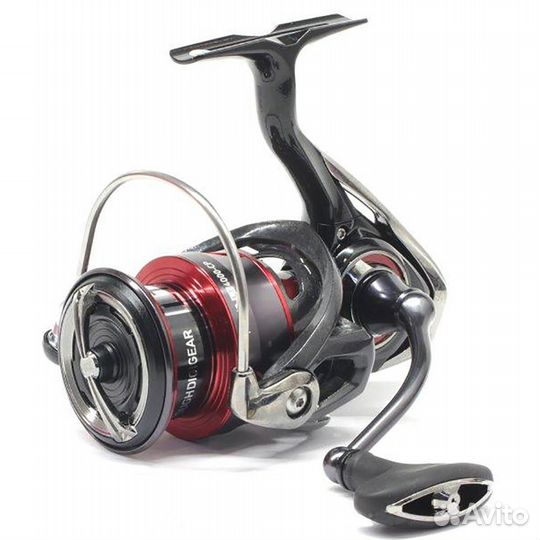 Катушка Daiwa 20 Fuego LT 4000-CP