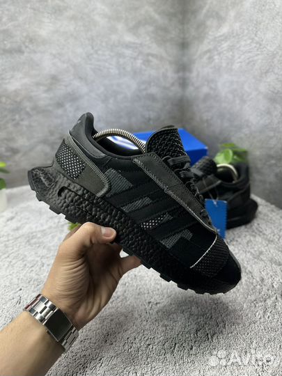 Кроссовки мужские Adidas Retropy E5