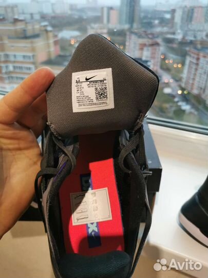 Кроссовки мужские 42 размер новые оригинал nike