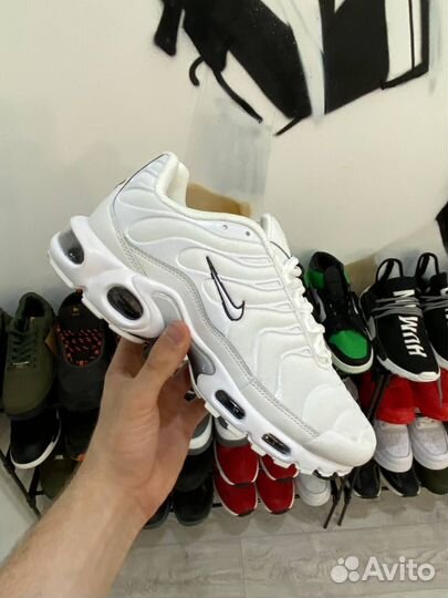 Кроссовки Nike Air Max Tn