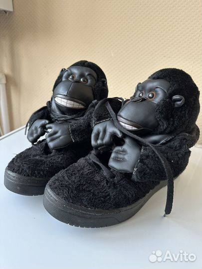 Adidas jeremy scott gorilla