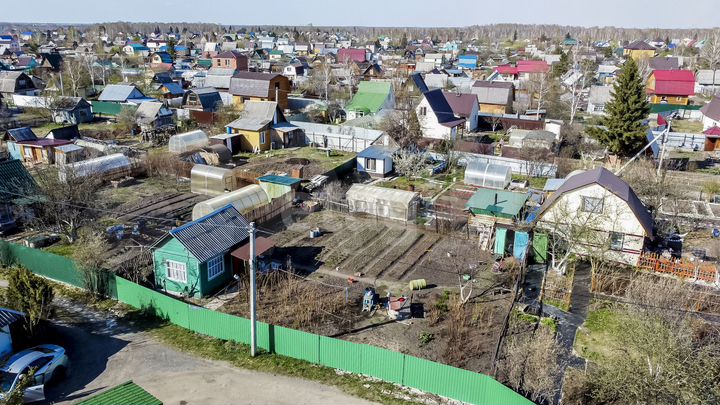 Дача 20 м² на участке 4,1 сот.