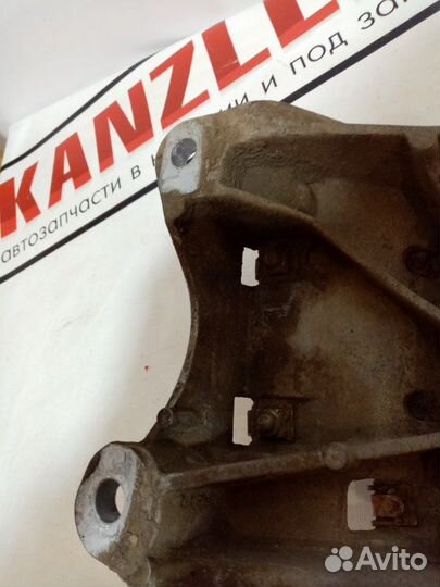 Подушка АКПП Audi A6 C7 2011-2015