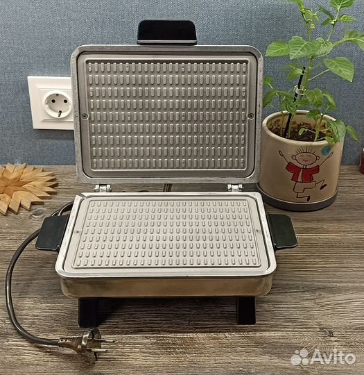 Гриль контактный, вафельница, эвгк-1,0/220, электр