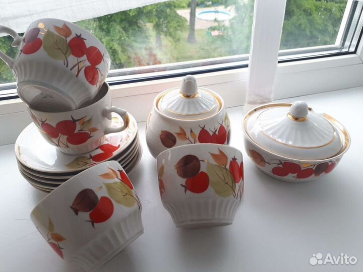 Сервизы винтаж полные и частями