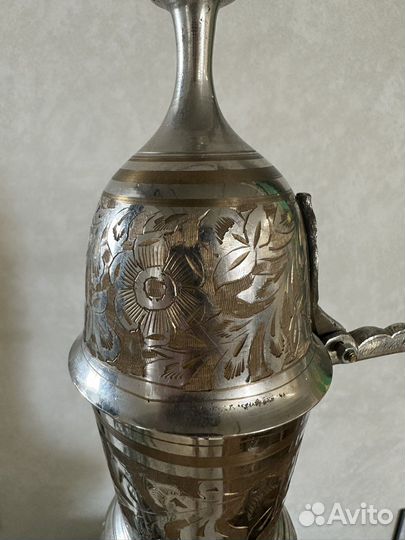 Кувшин для арабского кофе из ОАЭ