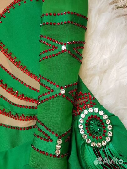 Платье для выступления, соревнования по фигурному